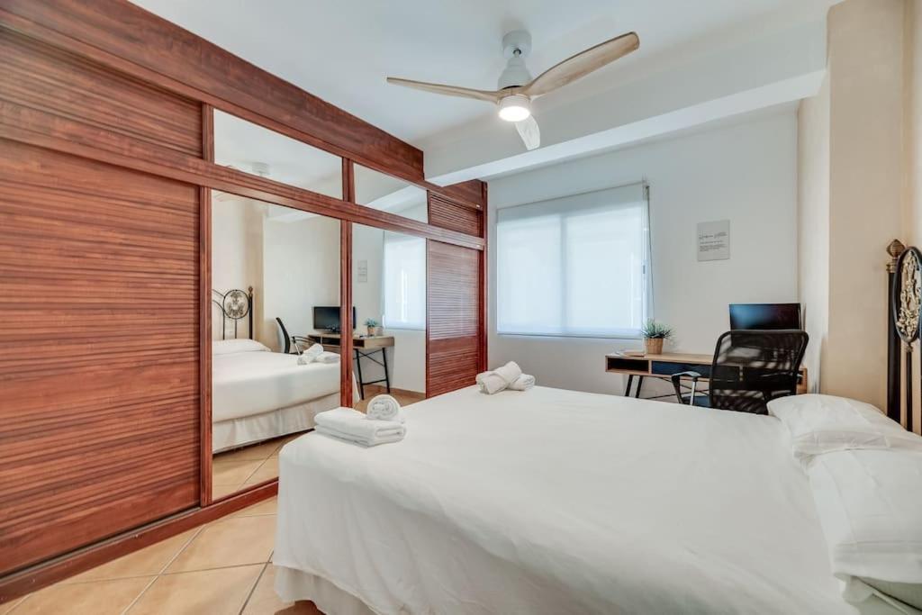 Encantador Apartamento Cerca Del Mar Málaga Eksteriør bilde