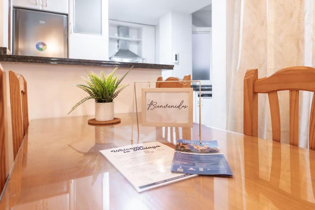 Encantador Apartamento Cerca Del Mar Málaga Eksteriør bilde