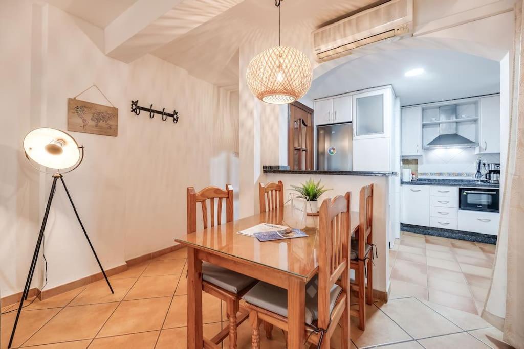 Encantador Apartamento Cerca Del Mar Málaga Eksteriør bilde