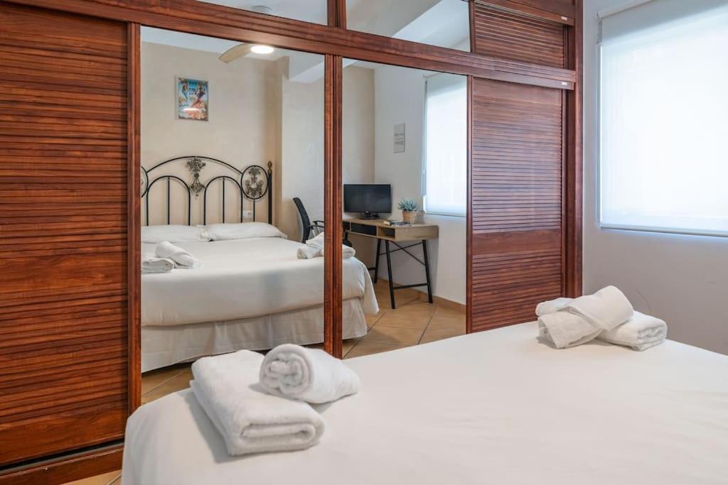 Encantador Apartamento Cerca Del Mar Málaga Eksteriør bilde