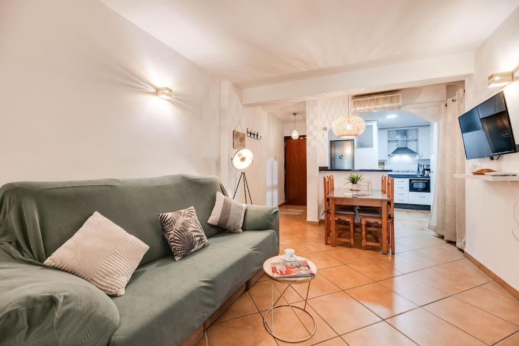 Encantador Apartamento Cerca Del Mar Málaga Eksteriør bilde